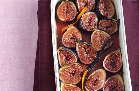 Roasted figs with cinnamon and orange